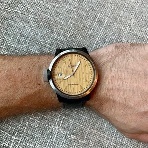 Nixon “The Chronicle” w/ Wood Face & Leather Band